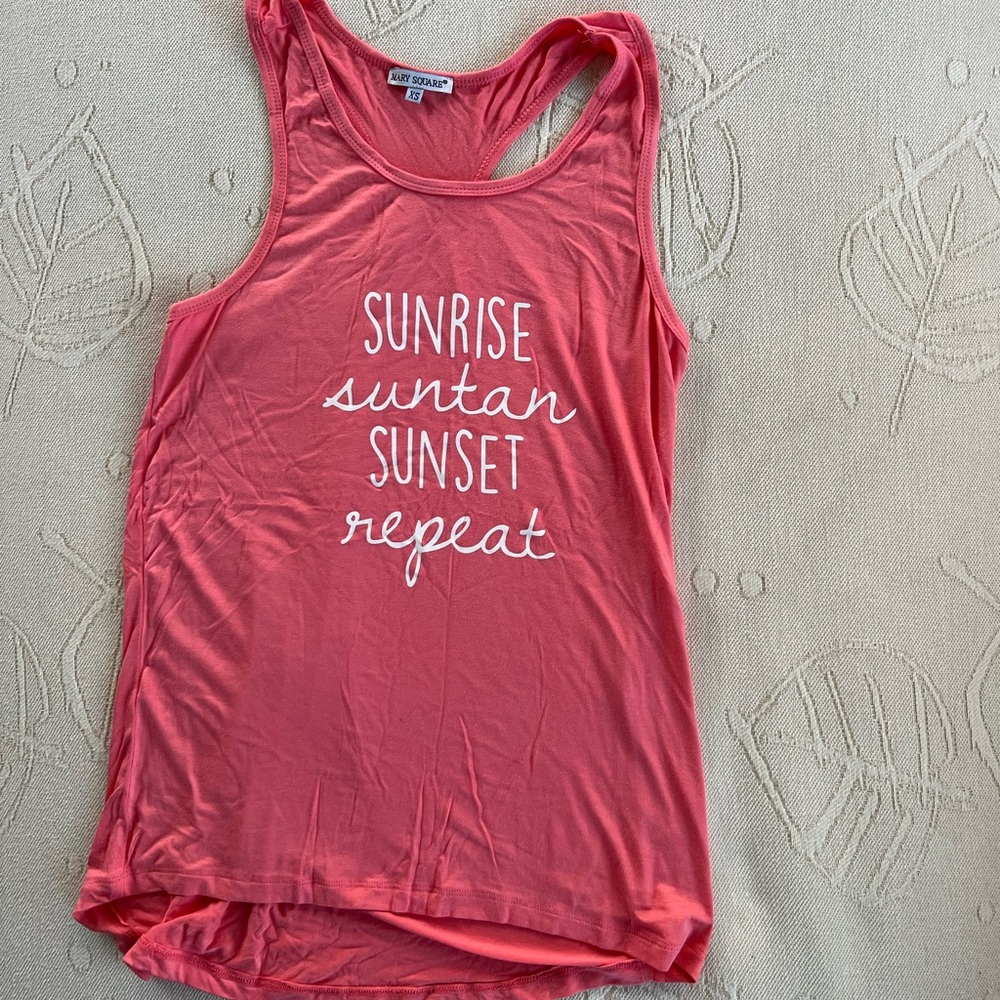 Coral Graphic Racerback Tank Top - Sunny Script